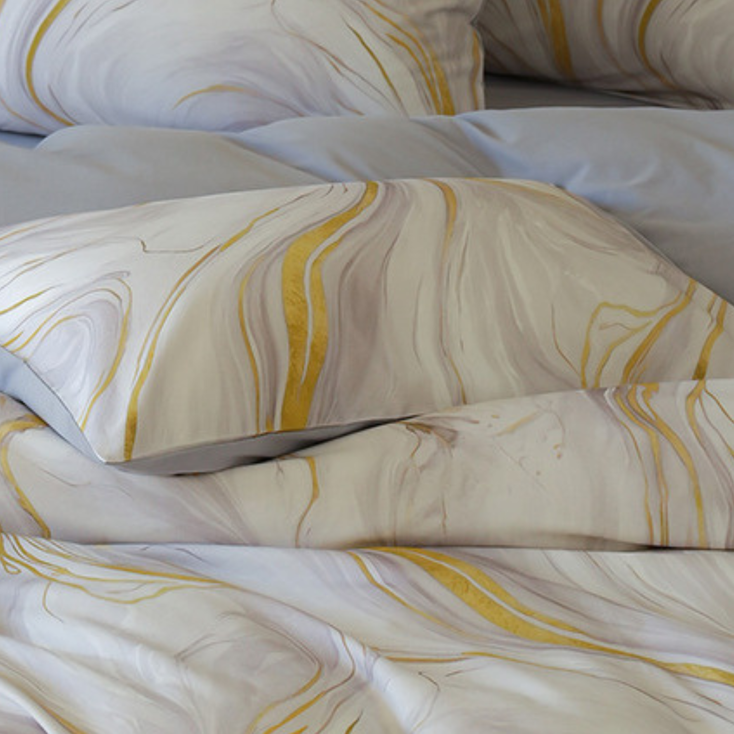 Celestine Bedding Set