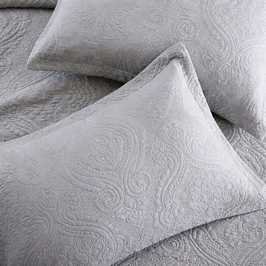 Caelin Bedding Set