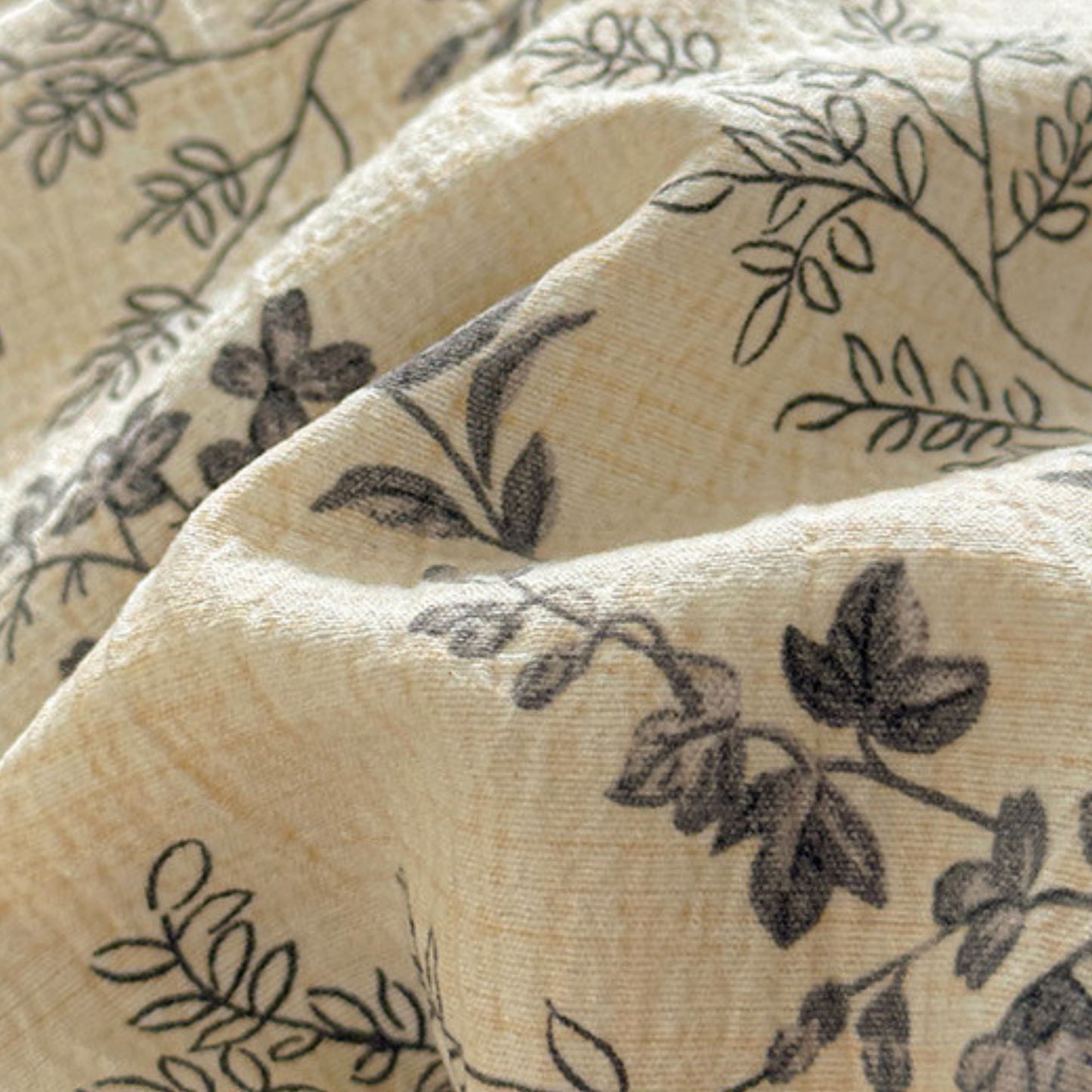 Arvelle Bedding Set