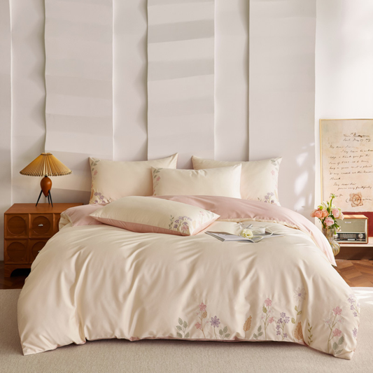 Velune Bedding Set