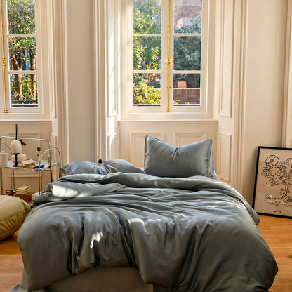 Valeur Bedding Set