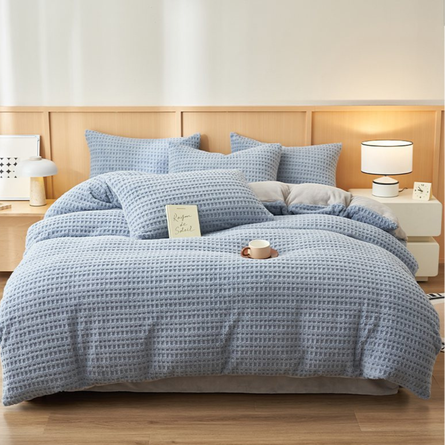 Avelune Bedding Set