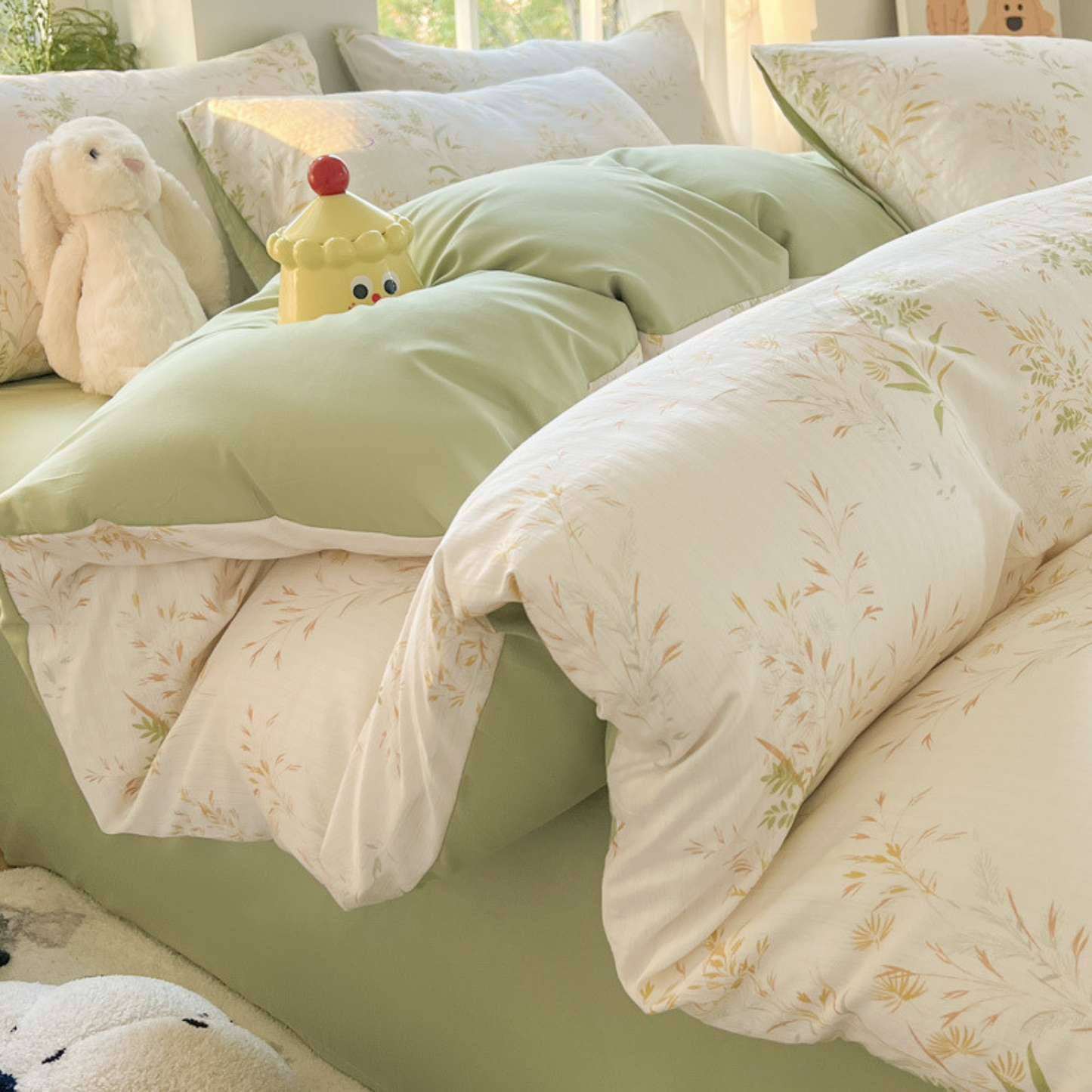 Caelle Bedding Set