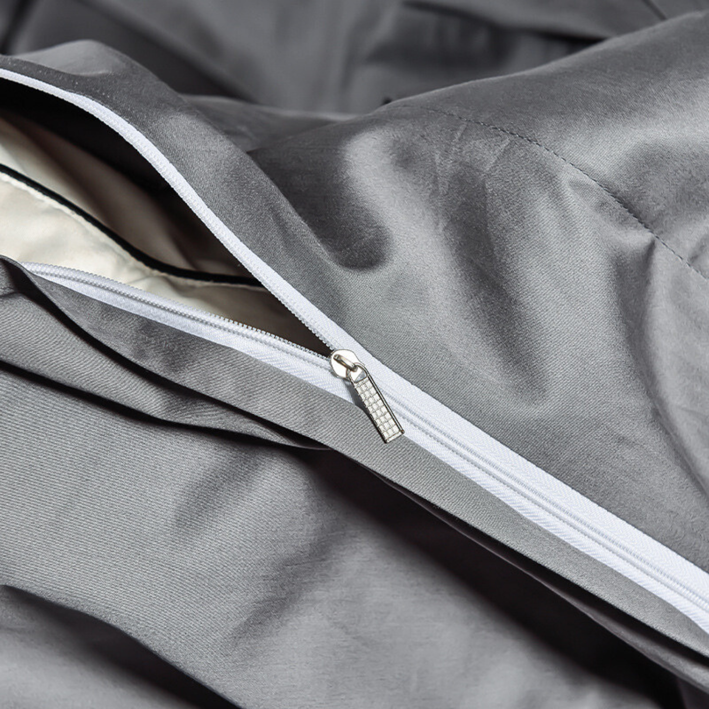 Cerno Bedding Set