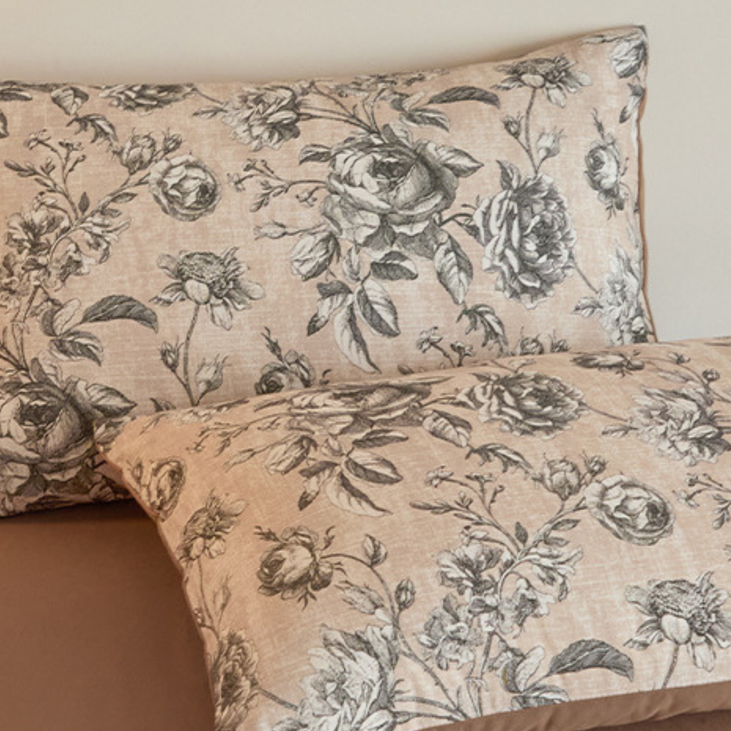 Obscura Bedding Set