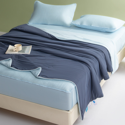 Glacielle Blanket