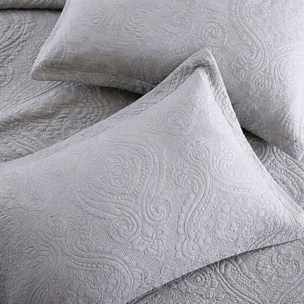 Caelin Bedding Set