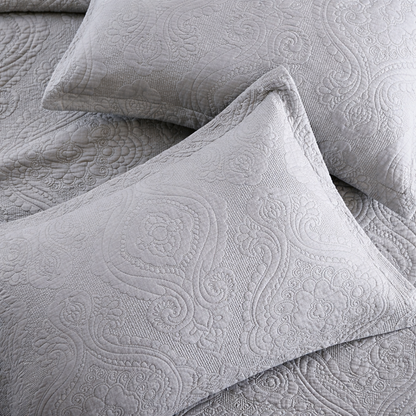 Caelin Bedding Set