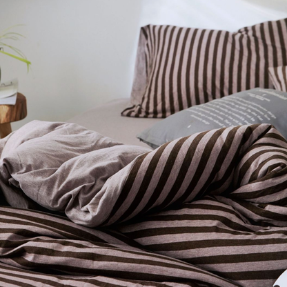 Noctura Bedding Set