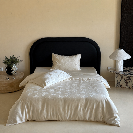 Veloura Bedding Set
