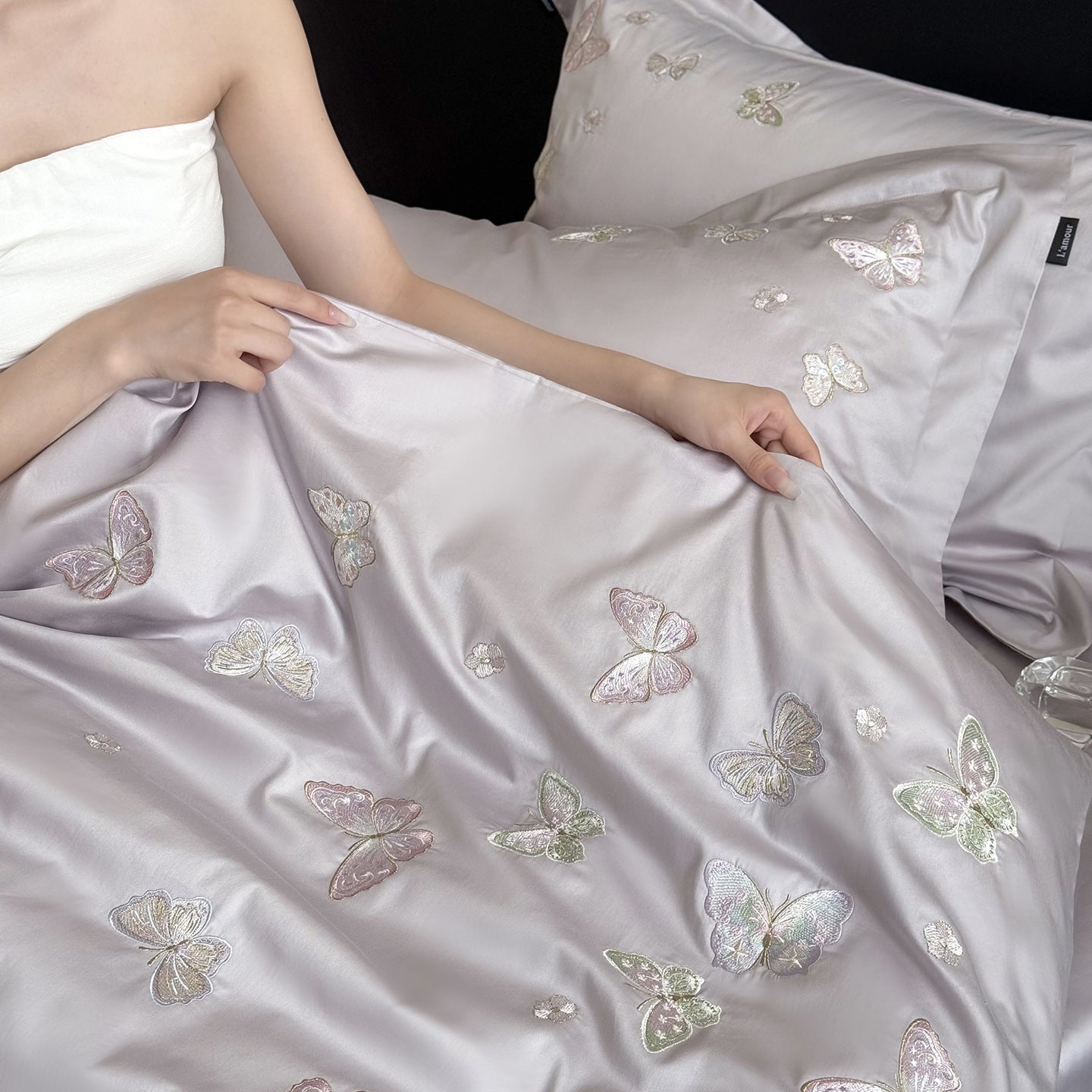 Mirel Bedding Set