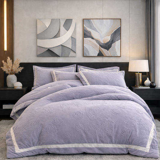Helyn Bedding Set